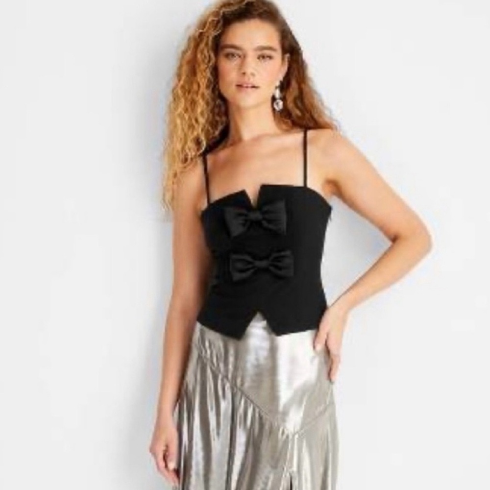 Future Collective Black Bow Tank